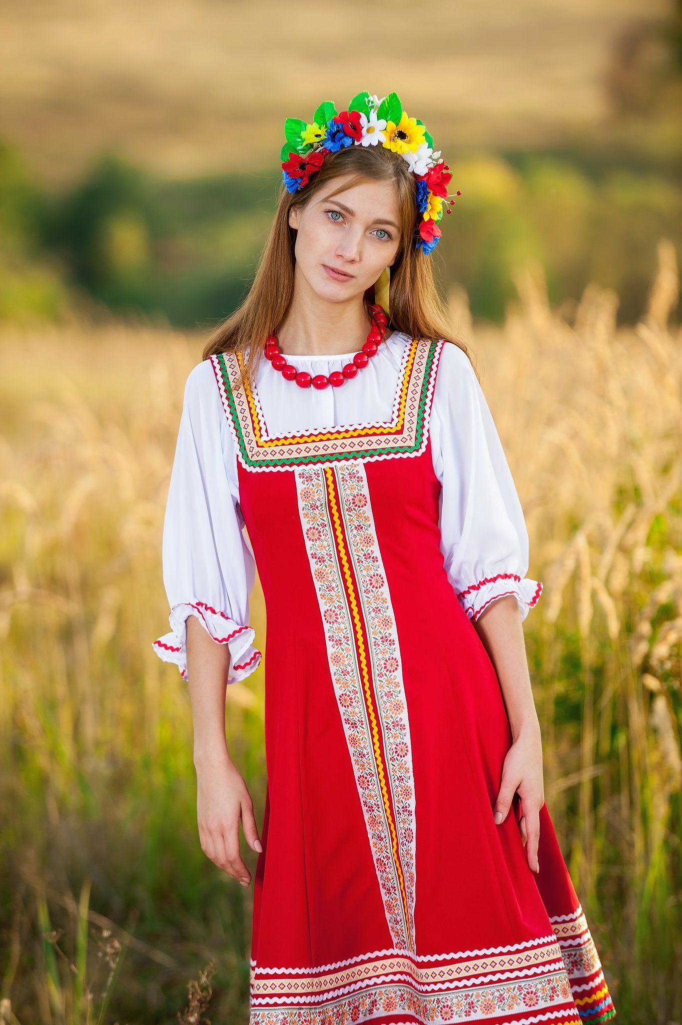 Women in Slavic costumes in Bremen